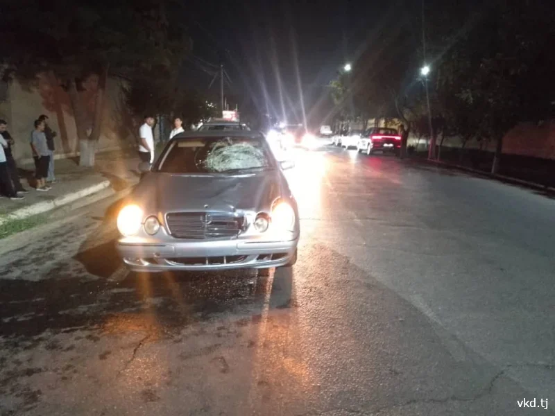 Bobojon Gʻofurov tumanida Mercedes haydovchisi piyodani urib yubordi, natijada ayol halok boʻldi.