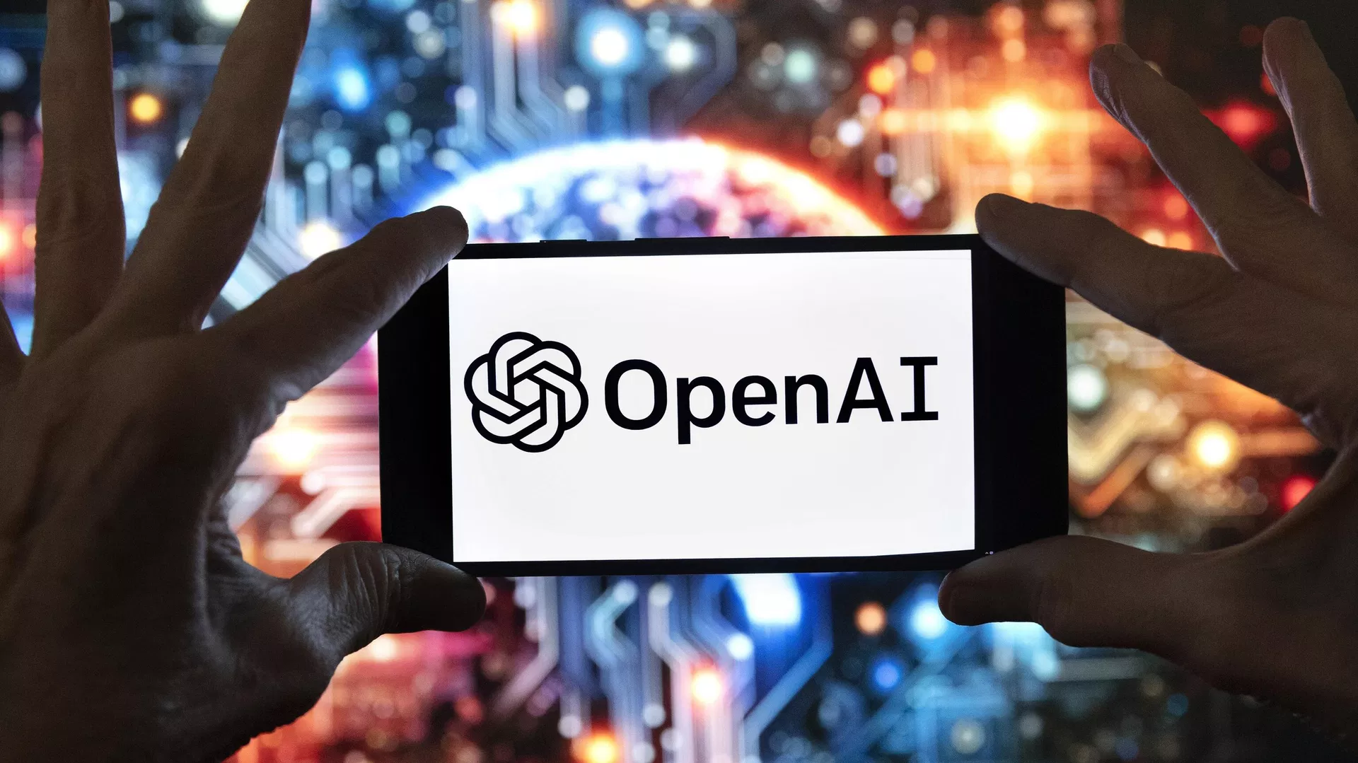 OpenAI sun'iy intellekt rivojlanishini sekinlashtirishga qaratilgan – Bloomberg