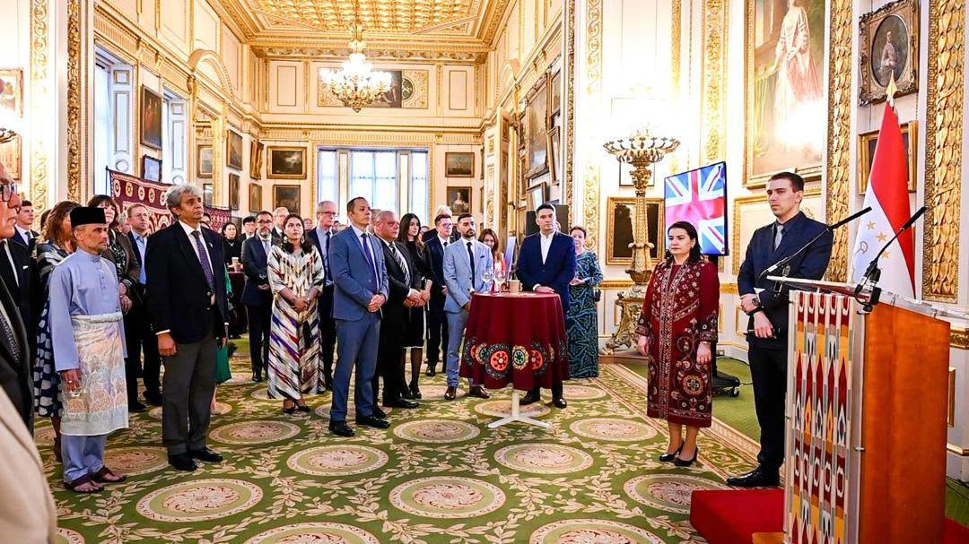 London Tojikiston mustaqilligining 35 yilligini nishonladi.
