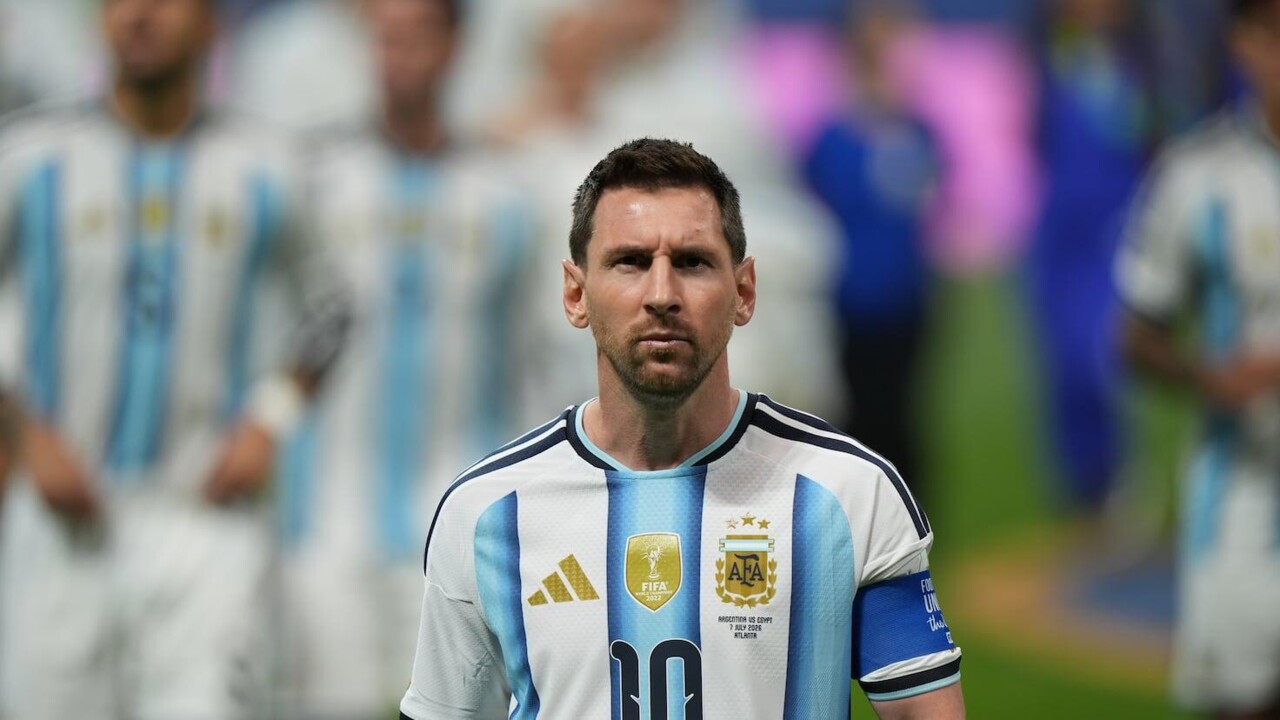 Lionel Messi 21 yildan so'ng Argentina terma jamoasidagi faoliyatini yakunladi.
