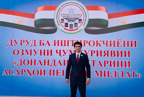 Tojikistonda oʻtkazilgan “Millat yetakchisi asarlari boʻyicha eng yaxshi mutaxassis” tanlovining final bosqichiga 200 dan ortiq kishi chiqdi.