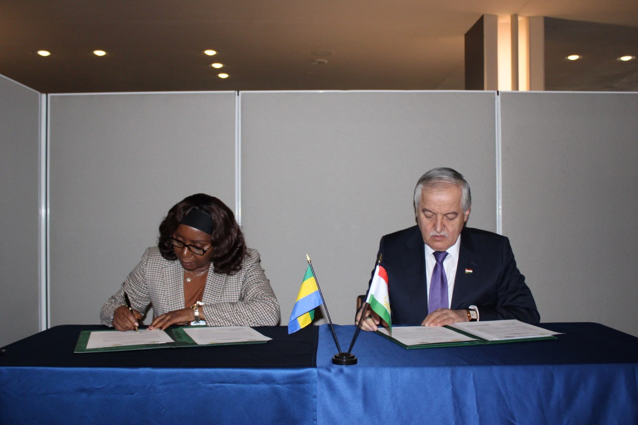 Tojikiston va Gabon diplomatik munosabatlar o'rnatdi